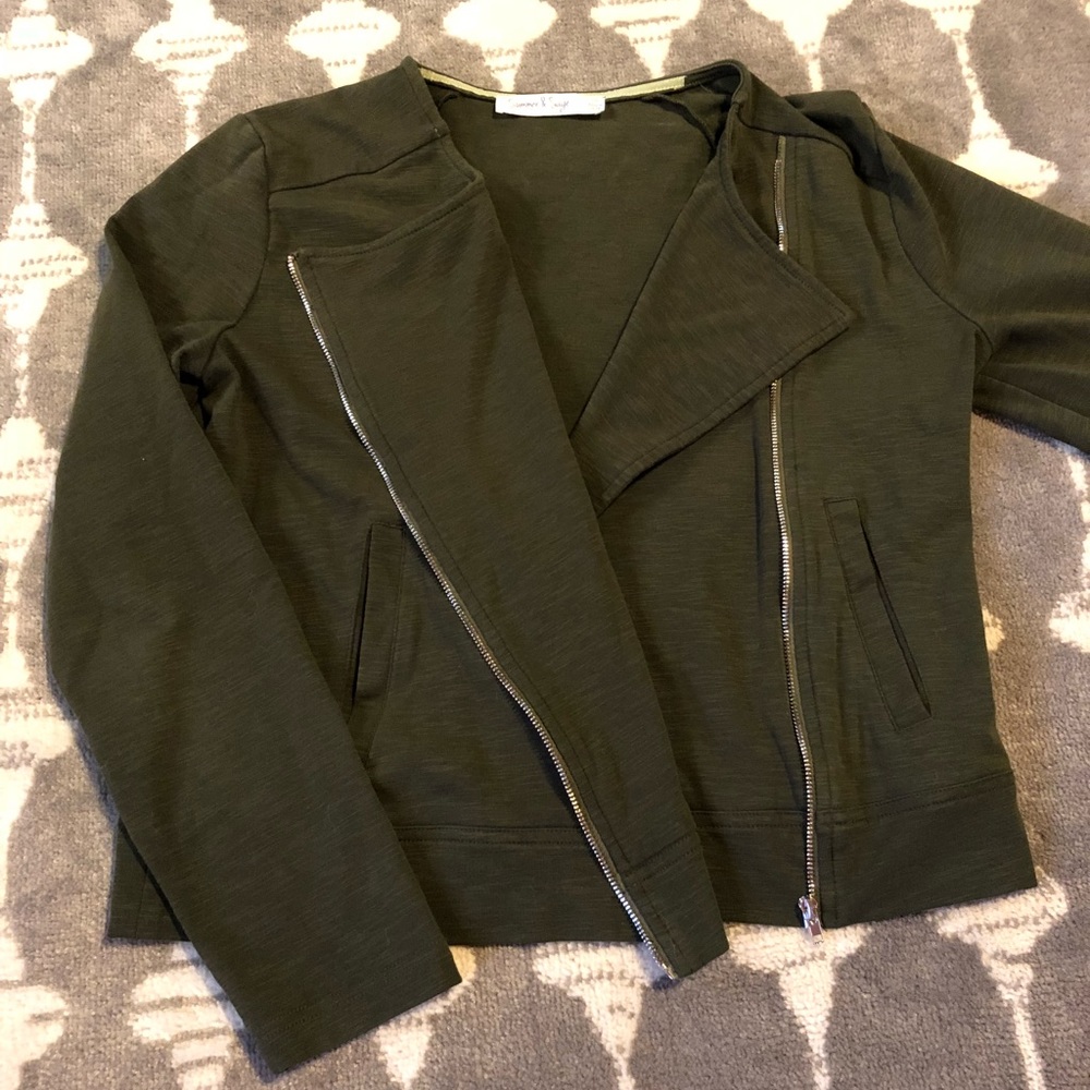 Summer & Sage lightweight zip jacket